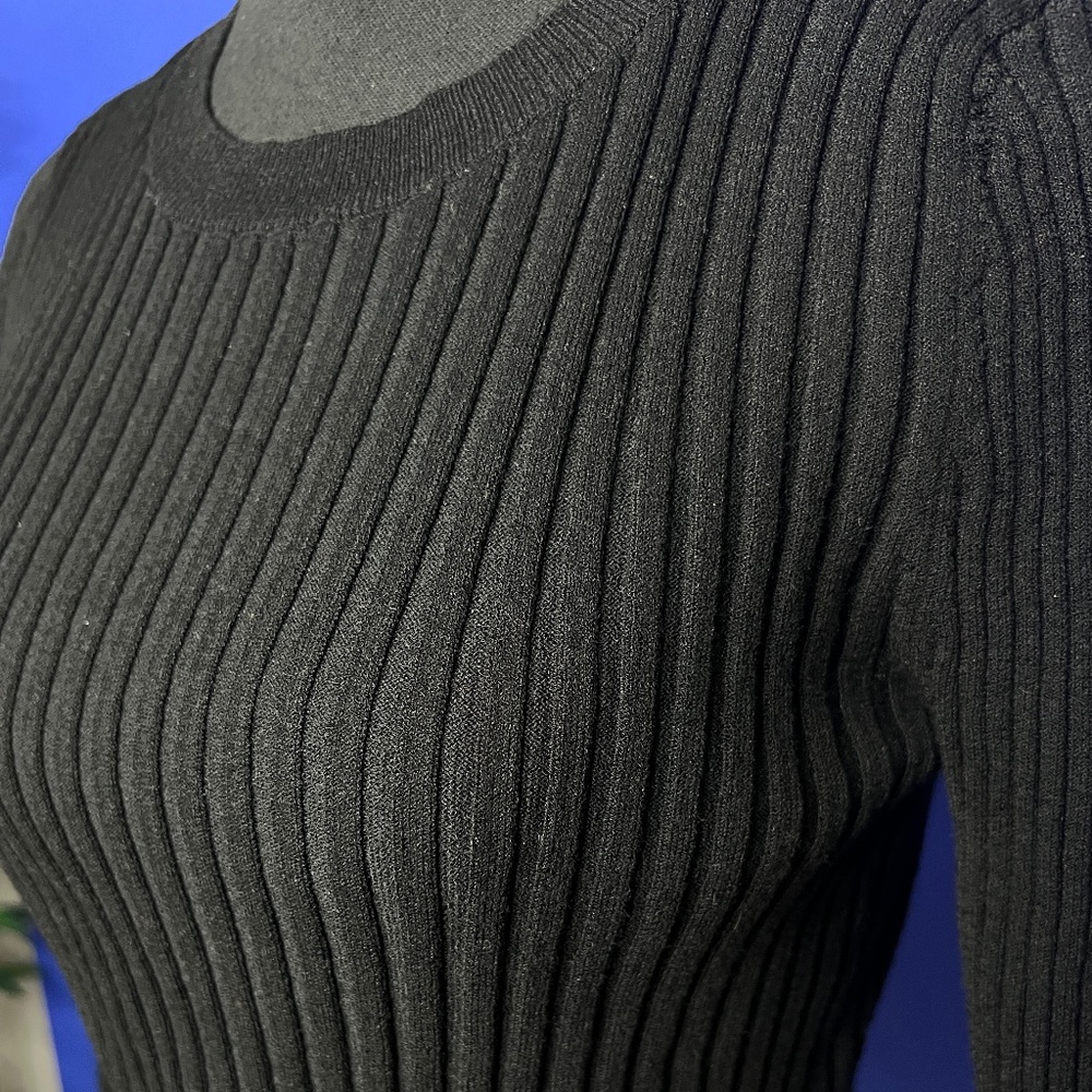 ZARA - Ribbed Cropped Top - Picture 2 of 3